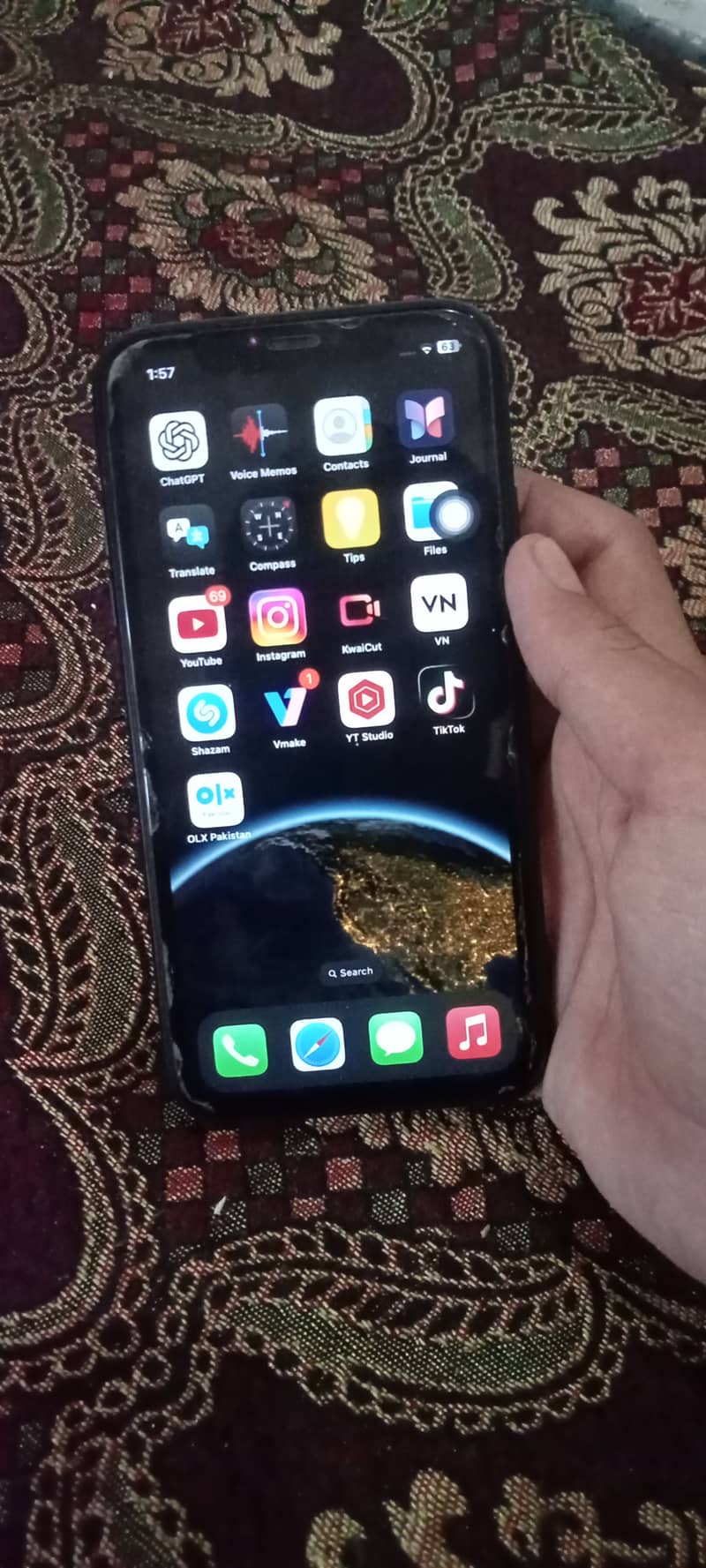 iPhone XR 0