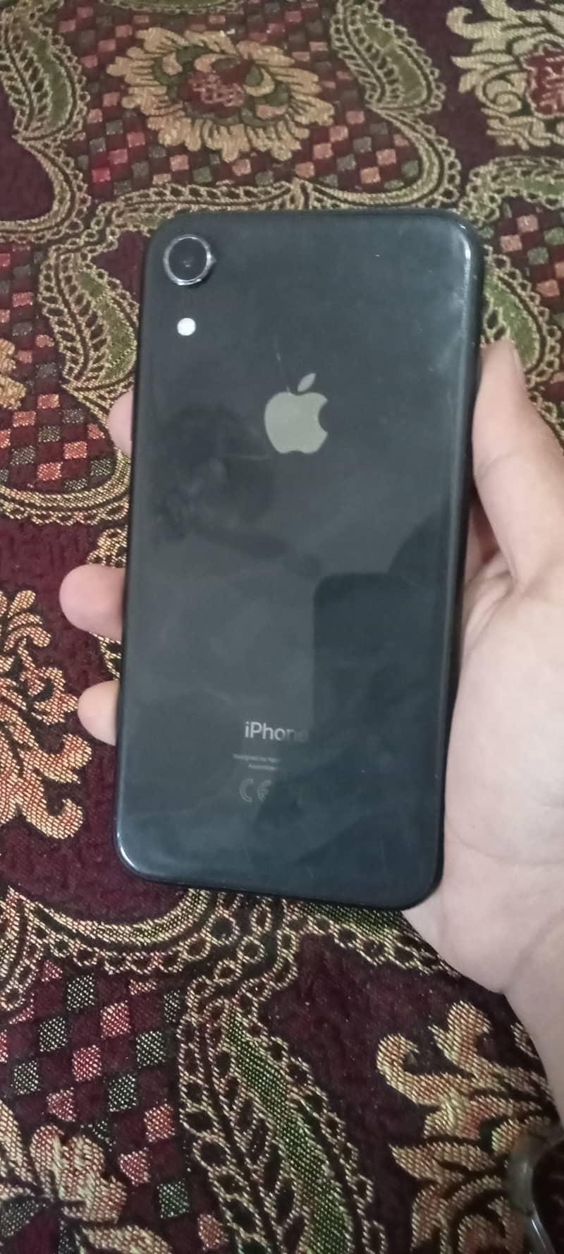 iPhone XR 1