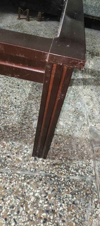 2.5 fuat higt 3fuat churai table bki just like new