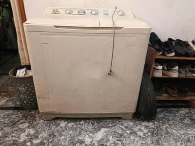 Haier washing machine with dryer
