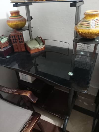 computers and home decor