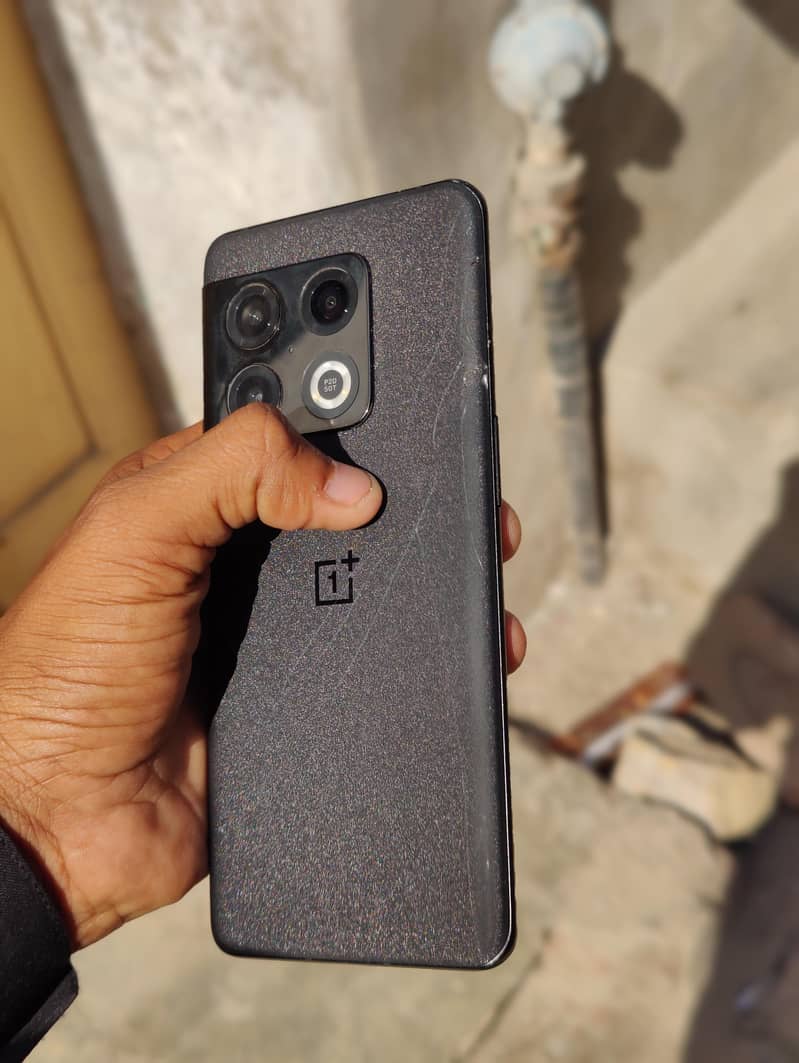 Oneplus 10 pro 1