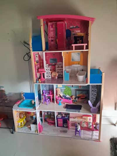 3 tier beautifully Doll House 