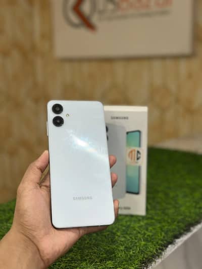 Samsung A06 6gb Ram 128gb Storage With Box