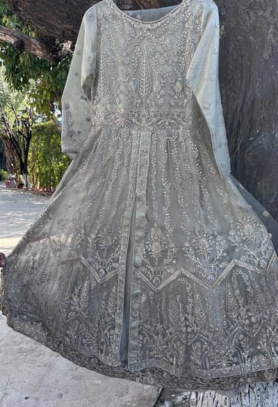 lite grey maxi full new have no fault