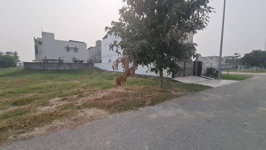 DHA Phase 7 - Block Y 20 Marla Residential Plot Up For sale