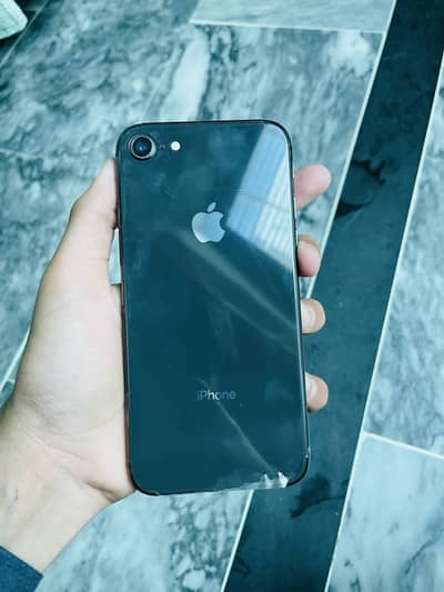 iPhone 8 water pack 64gb