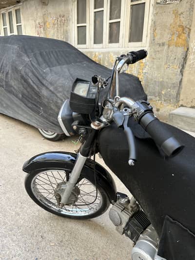 Unregistered bike 70