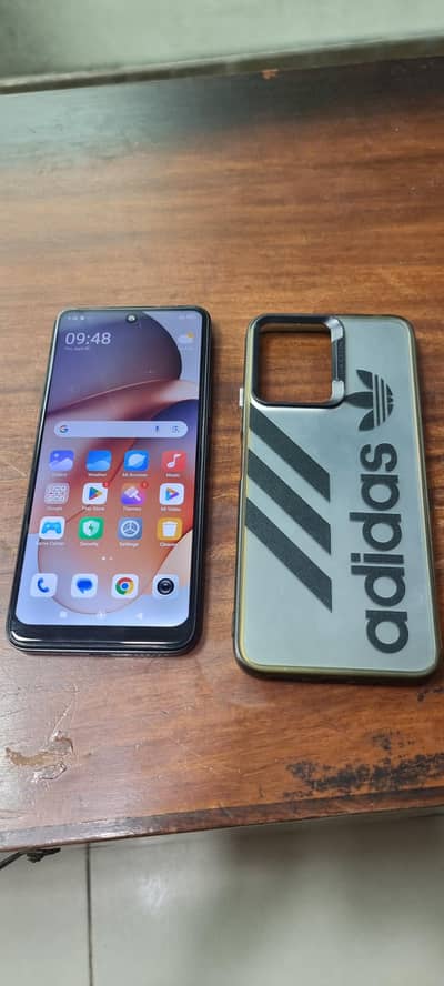 remdi 12 panel change with box charger 8gb 256gb condition 10/9