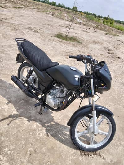 Suzuki GD 110 2017 modle New tyre New Betryy self start