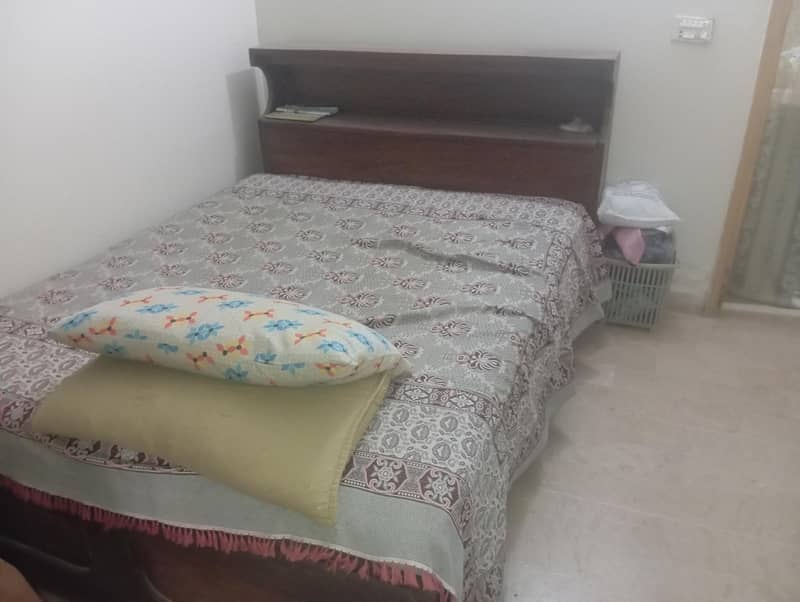 used bed 1
