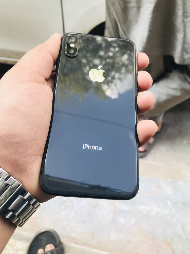 iPhone X 3