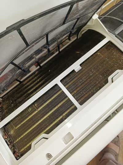 haier AC DC inverter 1 ton