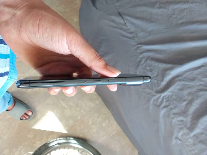 Google pixel 8 pro 5