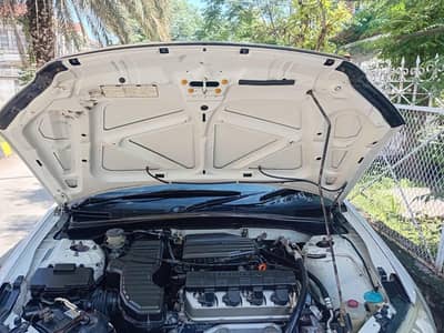 civic 2006 very good condition.