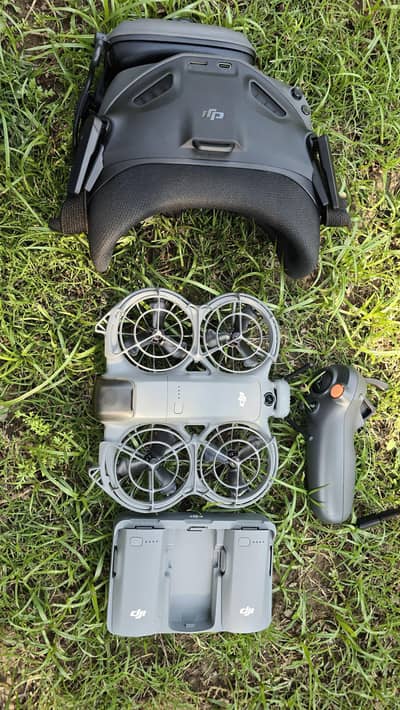 DJI NEO 2 fly more combo 10/10 with check warranty