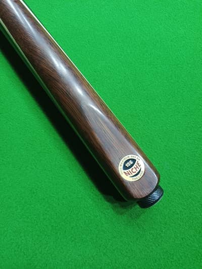 snooker cue