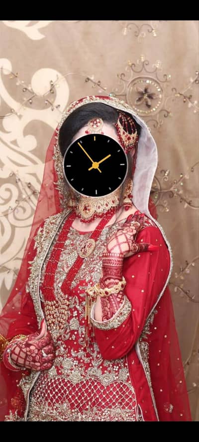 bridal lehanga 10 by 10 condition