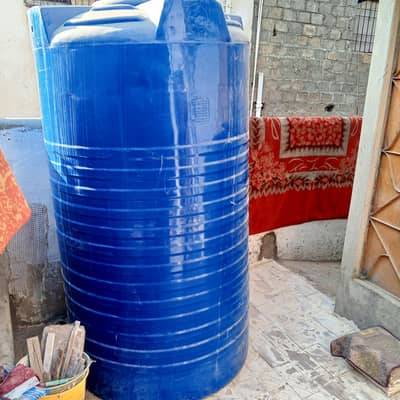 2200 gallon capacity