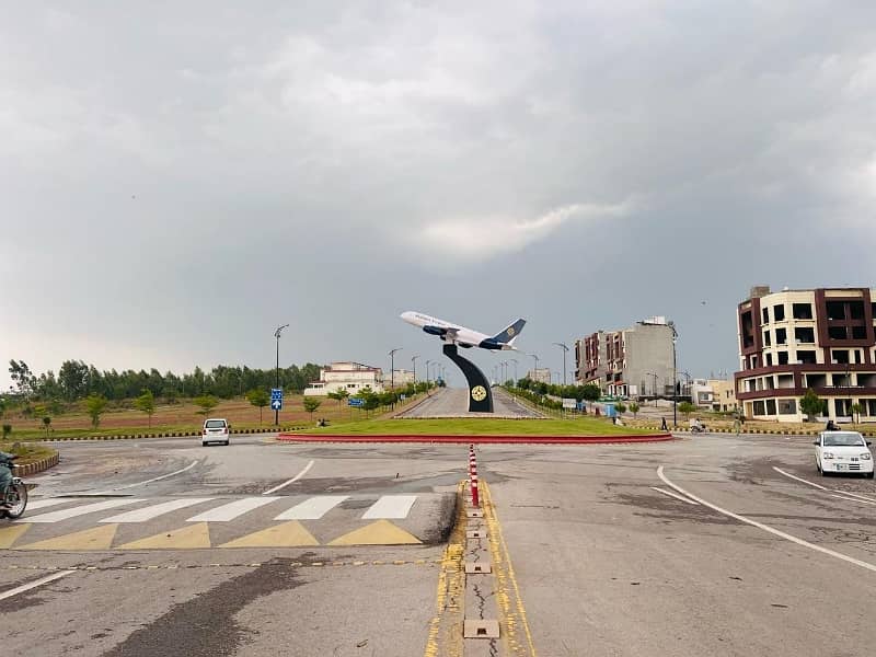 8Marla ideal location solid land plot with back open 9