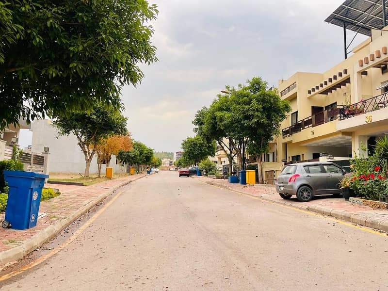 8Marla ideal location solid land plot with back open 14