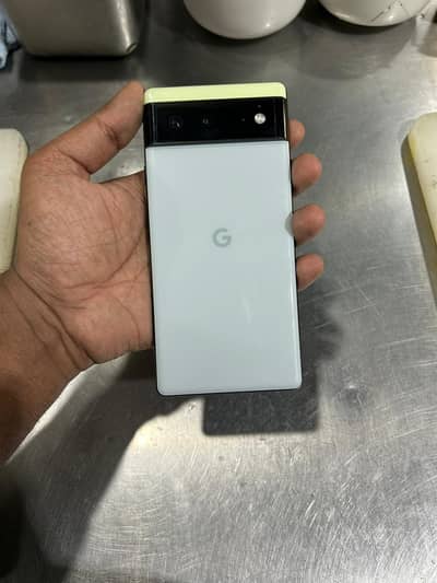 Google Pixel 6 – 128GB – With Box & Original Charger – 10/10 Condition