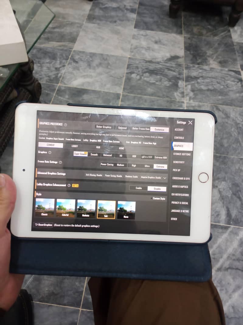 IPAD MINI 5 WITH BOX 7