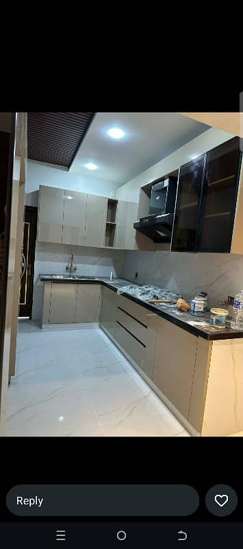 FLAT AVAILABLE FOR RENT IN HIGH-RISE