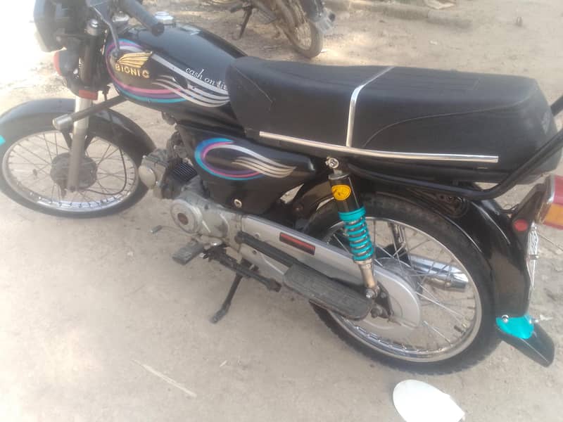 Bionic 2012 model he contect num 03163038336 2