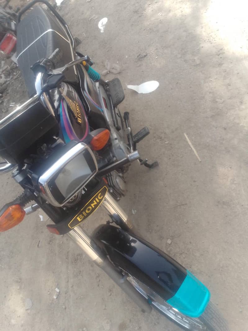 Bionic 2012 model he contect num 03163038336 4