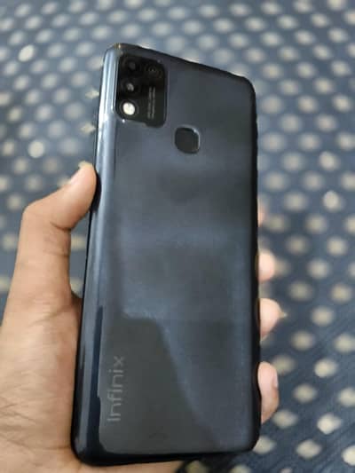 Infinix hot 11 play 4-64