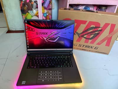Asus Rog strix G16 2025 model RTX 4090