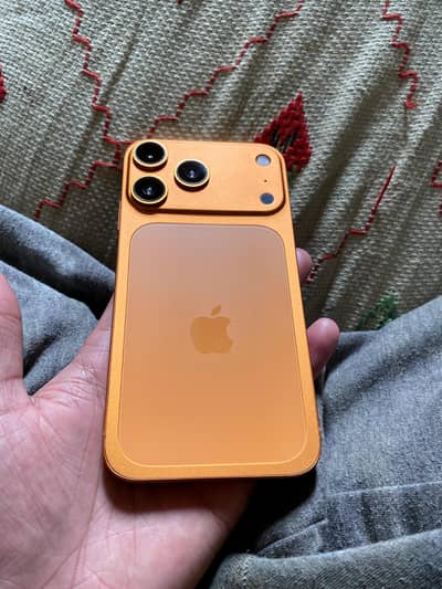 IPHONE XR CONVERTED 17 PRO MAX