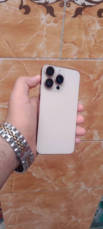 iPhone Xs convert to 16 pro