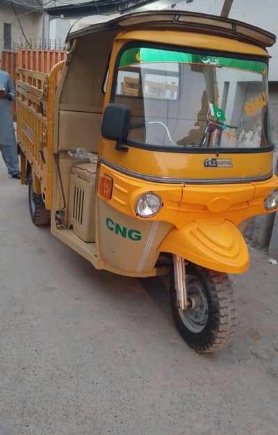 Teez Raftar Loader Rickshaw For Sale