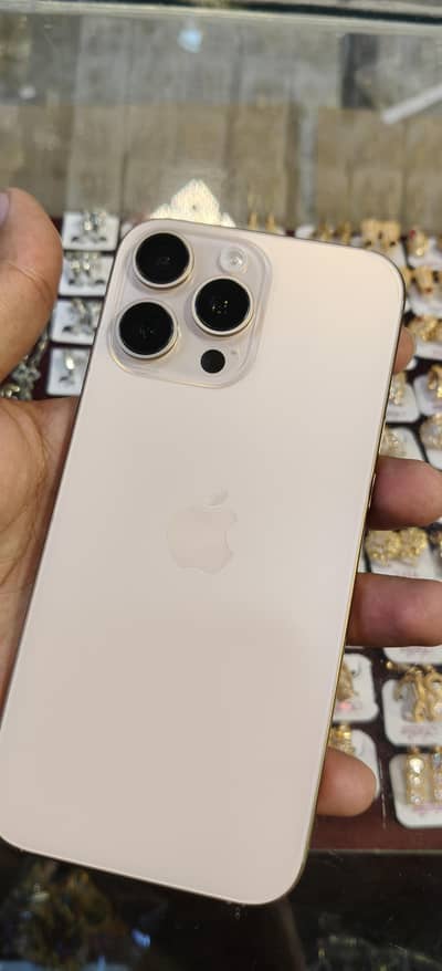 Iphone 16 pro max fectry unlock