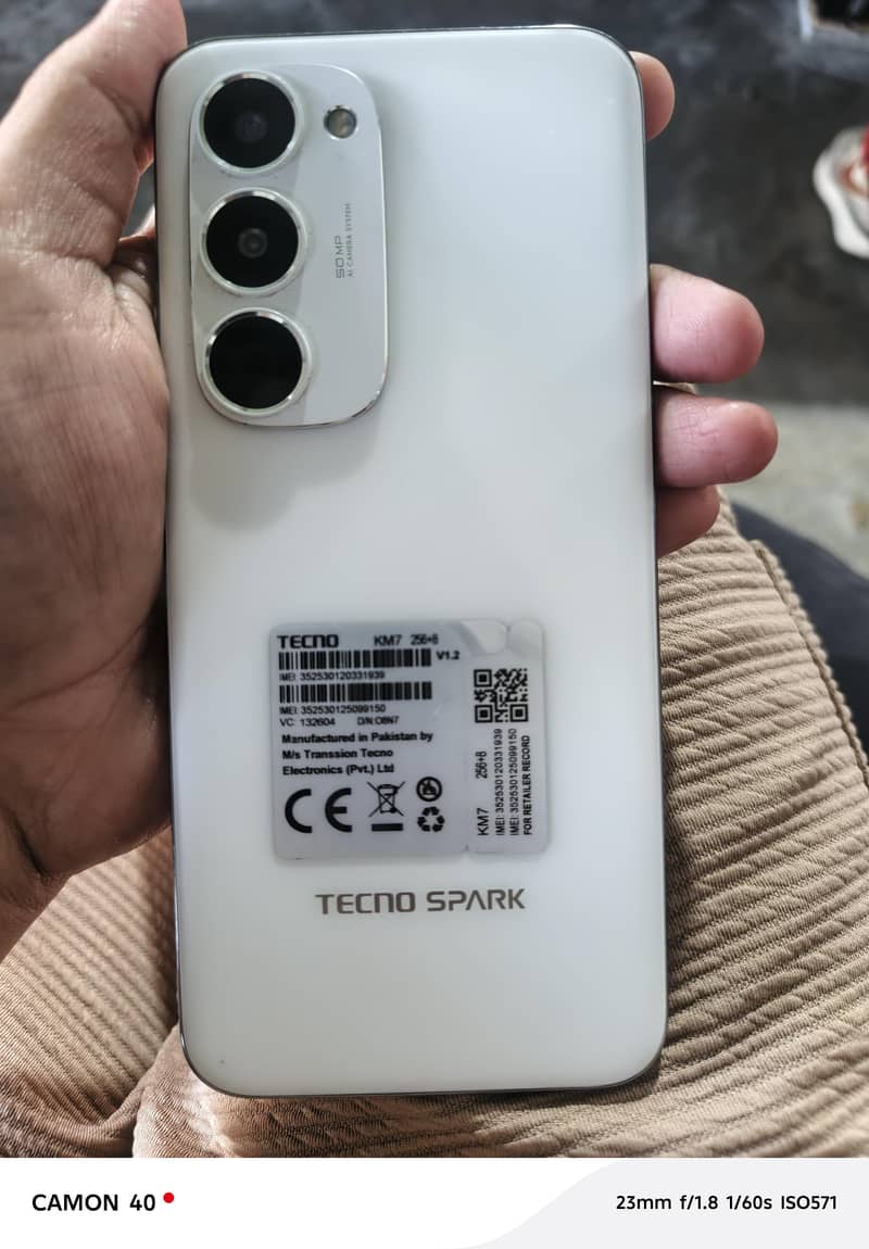 Techno spark 40 pro plus 0