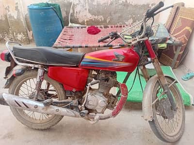 Honda 125 2011 model