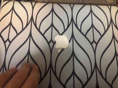 mackbook pro 2010 model