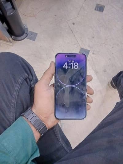 I am selling iphone 14pro max Pta approved with box