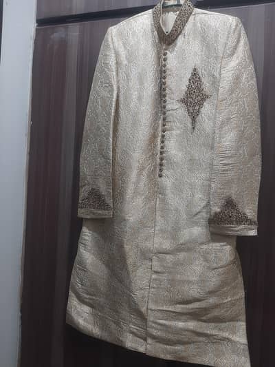 Premium Sherwani Set for Barat – Kulla + Khussa Included