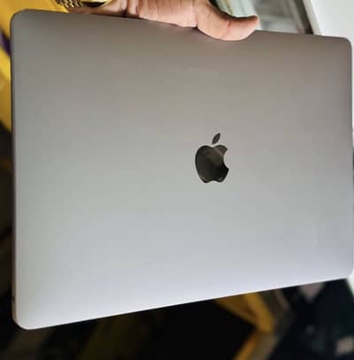 Macbook pro 2019 16/512