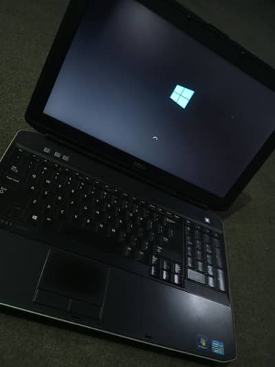 Dell Latitude E5330 – Core i5 3rd Gen | 12GB RAM | SSD + HDD |