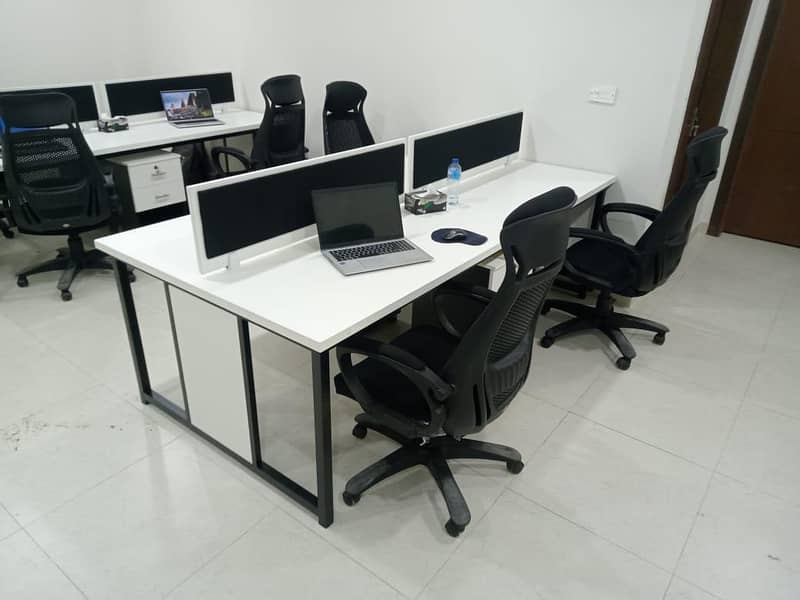 Office Workstation 11