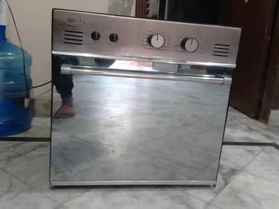 gas built-in oven condition all okay 1 month used