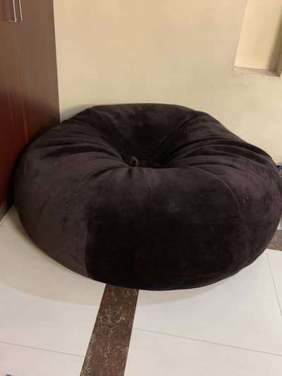 Beautiful comfy plush bean sofa