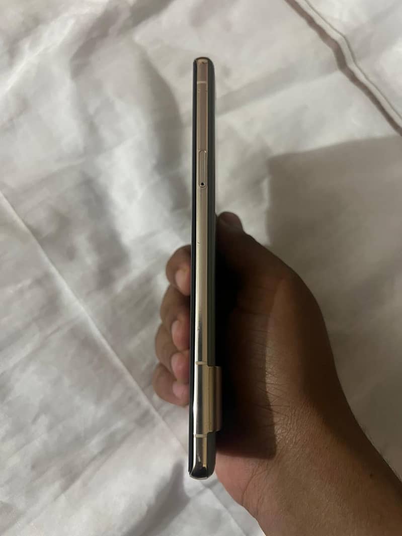 Google pixel 7 pro 4