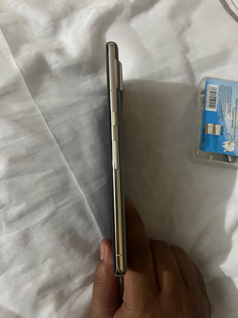 Google pixel 7 pro 5