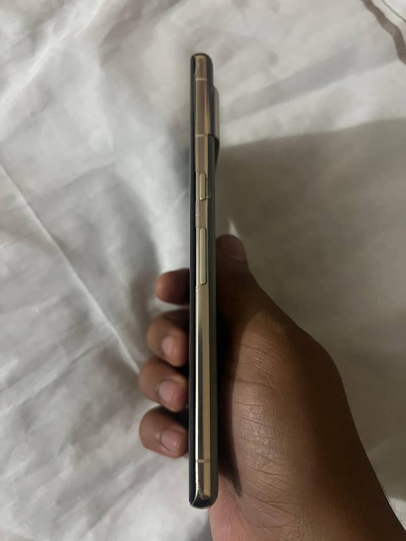 Google pixel 7 pro 8