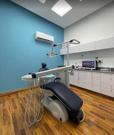 Male Dental Assistant needed